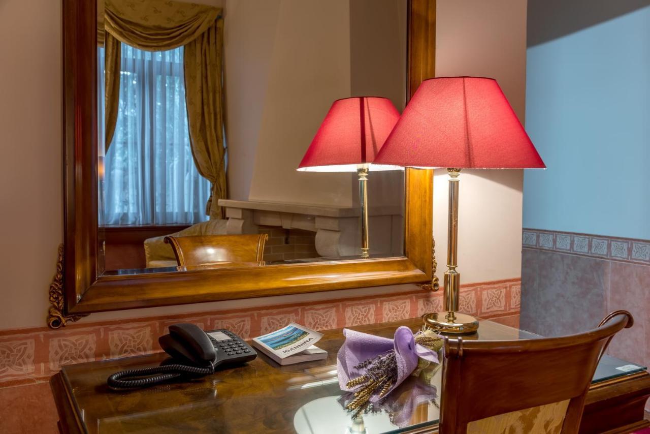 יואנינה Alexios Luxury Hotel מראה חיצוני תמונה